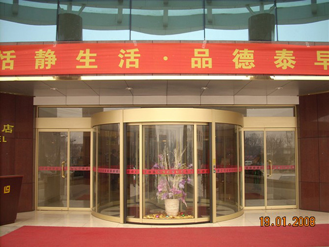 两翼自动旋转门